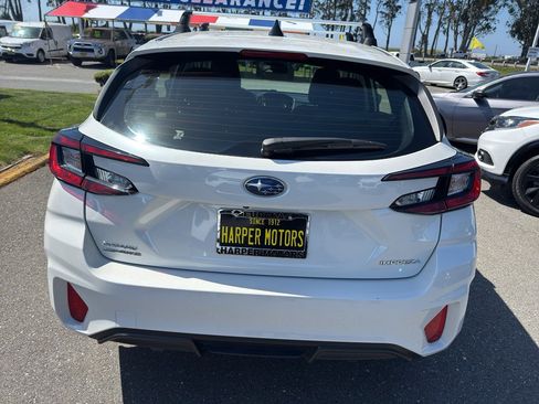 Used 2025 Subaru Impreza 2.0i AWD/4WD image 4