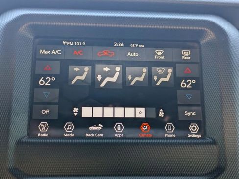 Used 2020 Jeep Gladiator Sport w/ Quick Order Package 24S image 24