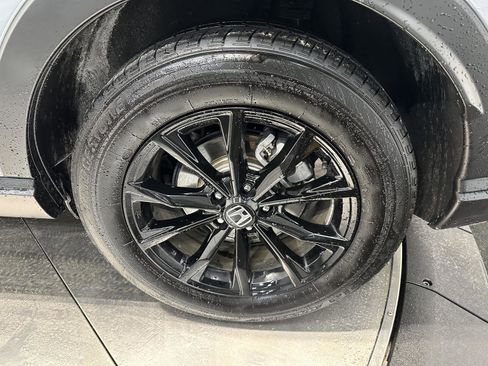 Certified 2025 Honda CR-V Sport-L image 9