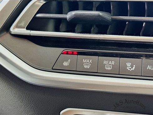 Used 2023 BMW X6 xDrive40i w/ M Sport Package image 26