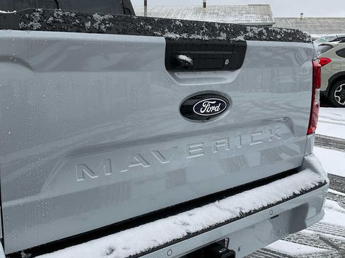 Used 2026 Ford Maverick Lobo image 8