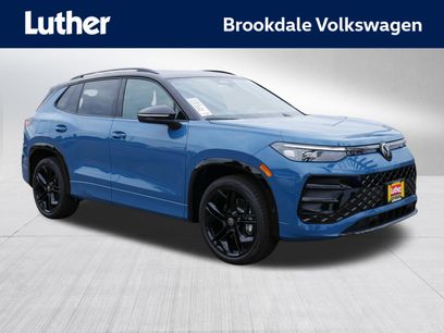 New 2025 Volkswagen Tiguan SE R-Line