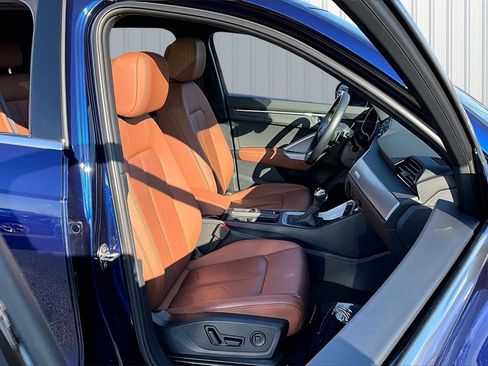 Certified 2022 Audi Q3 2.0T Premium Plus w/ Premium Plus Package image 29