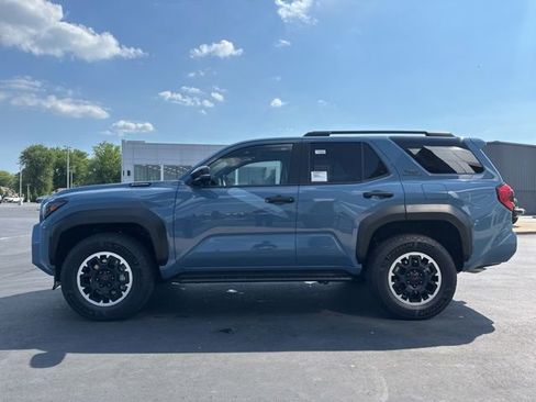 New 2026 Toyota 4Runner TRD Off-Road Premium AWD/4WD image 4