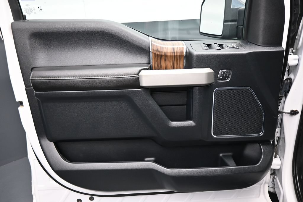 Used 2020 Ford F150 Lariat w/ Equipment Group 502A Luxury AWD/4WD image 10
