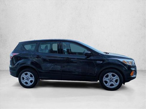 Used 2017 Ford Escape S image 4