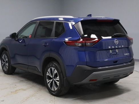 Certified 2023 Nissan Rogue SV w/ SV Premium B Package image 9