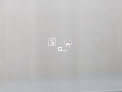 Used 2023 Audi Q7 3.0T Prestige image 9