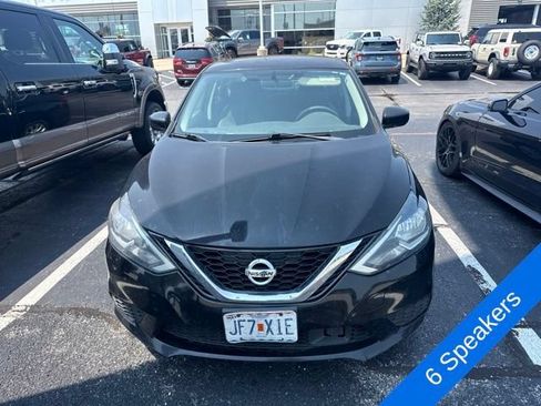 Used 2018 Nissan Sentra SV FWD image 2