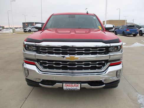 Used 2018 Chevrolet Silverado 1500 LTZ w/ Sport Package image 11
