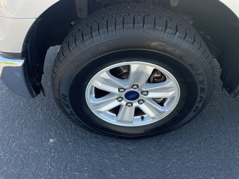 Used 2015 Ford F150 XLT w/ Equipment Group 301A Mid image 12