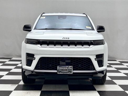 New 2026 Jeep Grand Wagoneer L 4WD image 3