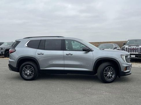 New 2025 GMC Acadia Elevation FWD image 2