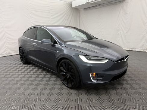 Used 2019 Tesla Model X AWD/4WD image 4