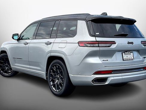 New 2025 Jeep Grand Cherokee L Summit image 3