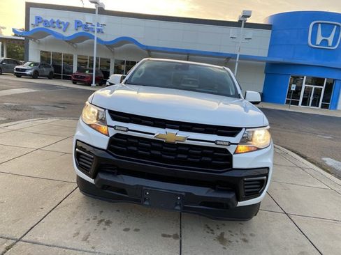 Used 2022 Chevrolet Colorado LT w/ Fleet Safety Package RWD image 3