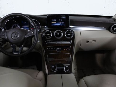Used 2016 Mercedes-Benz C 300 4MATIC Sedan image 21