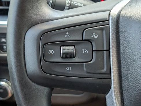 Used 2023 GMC Yukon XL SLT RWD image 25