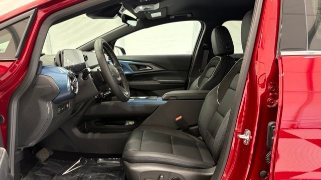 New 2026 Chevrolet Equinox EV LT w/ Convenience Package II AWD/4WD image 13