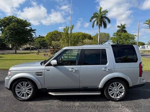 Used 2015 Land Rover LR4 HSE LUX image 30