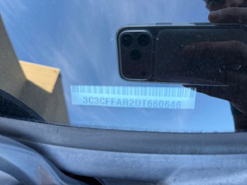 Used 2013 FIAT 500 Pop image 23