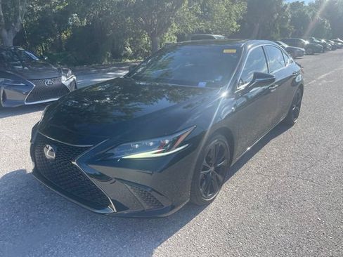 Used 2024 Lexus ES 300h F Sport w/ Accessory Package (Z2) FWD image 5