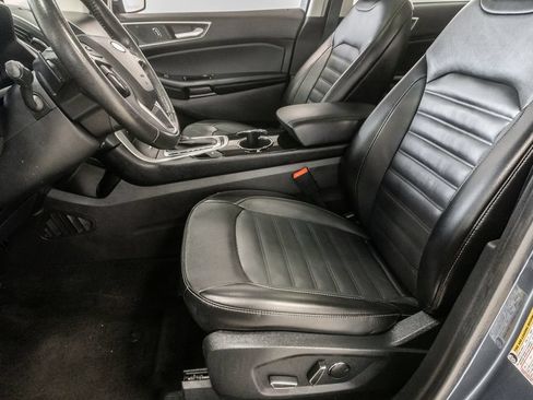 Used 2018 Ford Edge SEL w/ Equipment Group 201A AWD/4WD image 11
