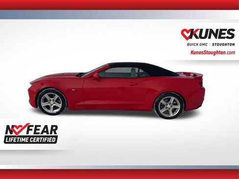 Used 2020 Chevrolet Camaro LT image 7