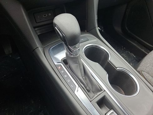 Used 2023 Chevrolet Equinox LT image 15