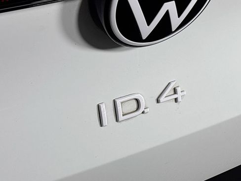 Certified 2023 Volkswagen ID.4 Pro image 25