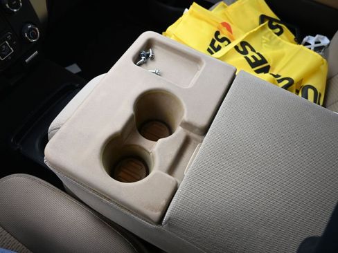 Used 2013 Ford F150 XLT w/ Luxury Equipment Group image 32