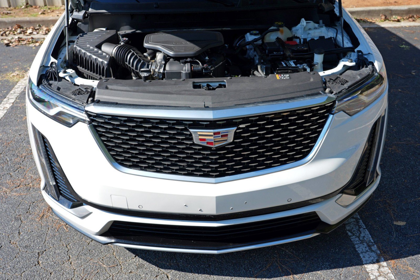 Used 2022 Cadillac XT6 Premium Luxury w/ Technology Package FWD image 7