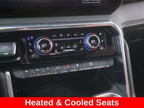 Used 2026 GMC Sierra 1500 Denali Ultimate AWD/4WD image 4