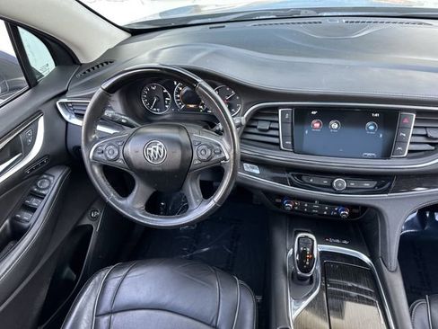 Used 2019 Buick Enclave Avenir w/ Avenir Technology Package image 18