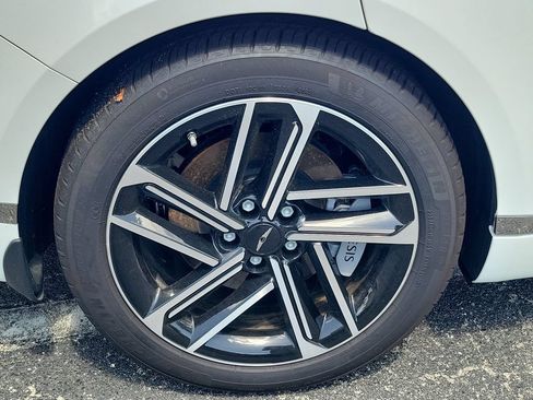 New 2026 Genesis G80 2.5T Advanced AWD/4WD image 3