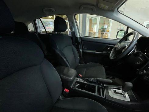 Used 2014 Subaru Crosstrek 2.0i Premium AWD/4WD image 25