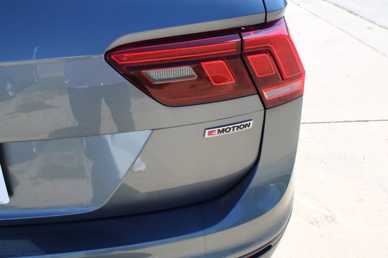 Used 2019 Volkswagen Tiguan S AWD/4WD image 7