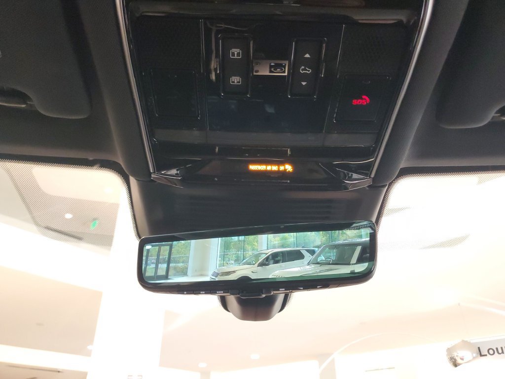 Used 2023 Land Rover Range Rover SE AWD/4WD image 27