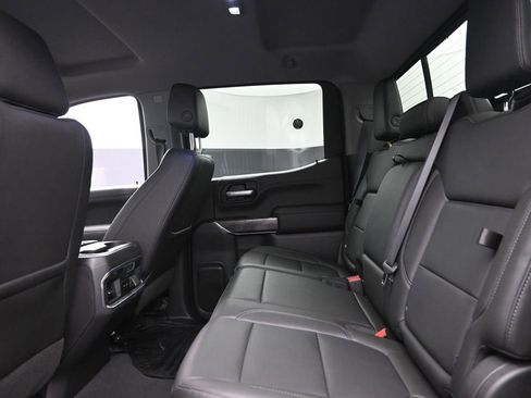 Used 2019 Chevrolet Silverado 1500 LTZ w/ LTZ Plus Package AWD/4WD image 10