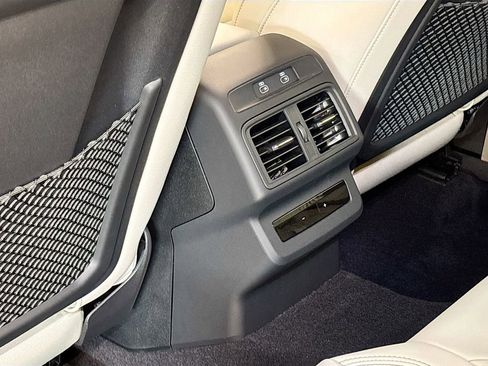 New 2025 Audi Q5 Premium Plus image 17