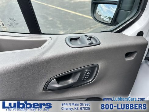 New 2025 Ford Transit 250 148 Medium Roof image 11
