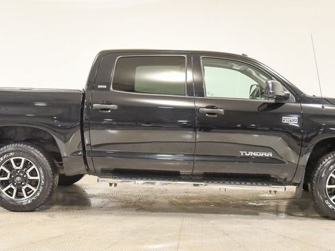 Used 2018 Toyota Tundra SR5 image 12