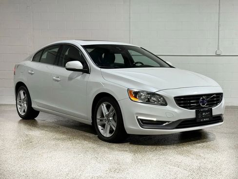 Used 2014 Volvo S60 T5 w/ Climate Package image 4