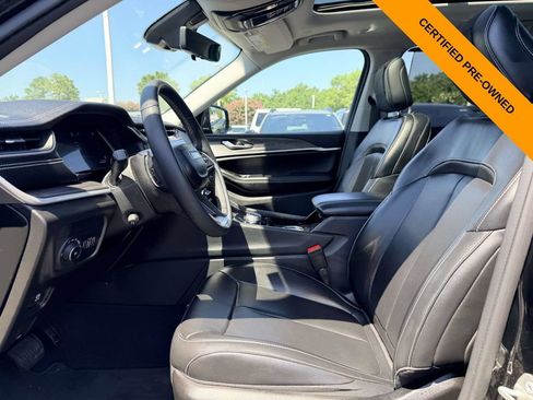 Certified 2023 Jeep Grand Cherokee L Limited w/ Luxury Tech Group II AWD/4WD image 14