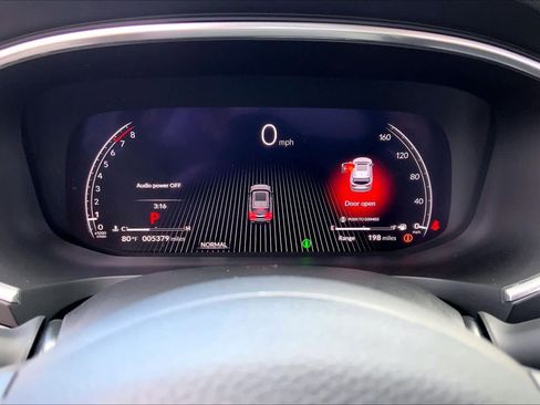 Used 2026 Acura MDX FWD image 25