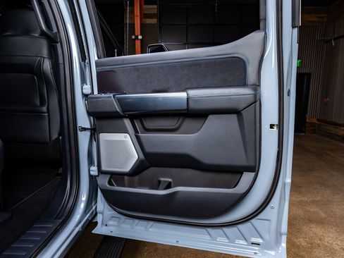 Used 2026 Ford F250 Platinum image 39