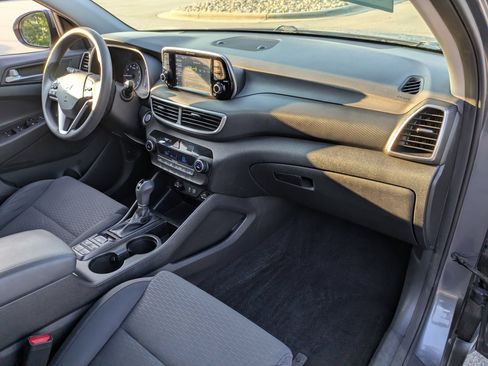 Used 2019 Hyundai Tucson SEL FWD image 38