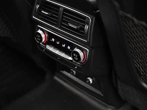 Used 2018 Audi Q7 3.0T Prestige AWD/4WD image 20