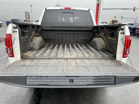 Used 2017 Ford F150 Lariat w/ Equipment Group 502A Luxury image 5