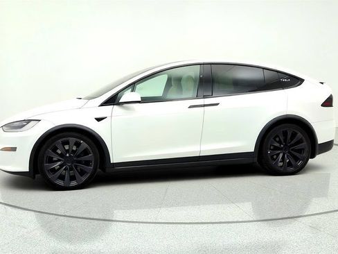 Used 2022 Tesla Model X Plaid AWD/4WD image 8